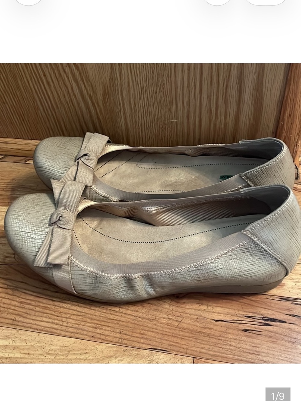Baretraps Maiya 9-1/2 9.5 vegan metallic beige Ballet Flats Slip On Loafer Shoes